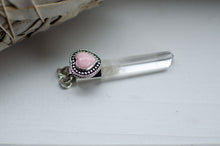 Load image into Gallery viewer, Heart Queen Conch Shell Phantom Quartz Pendant